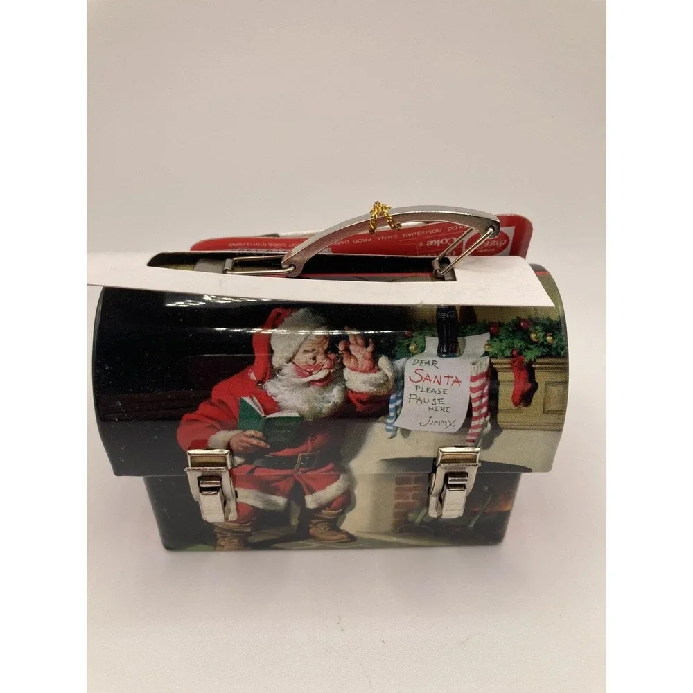 Christmas Collectors Coca-Cola Mini Lunchbox Tin Santa Small 2 inch by 3 inch